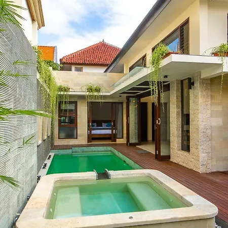 Taman Bali Villa Mertanadi